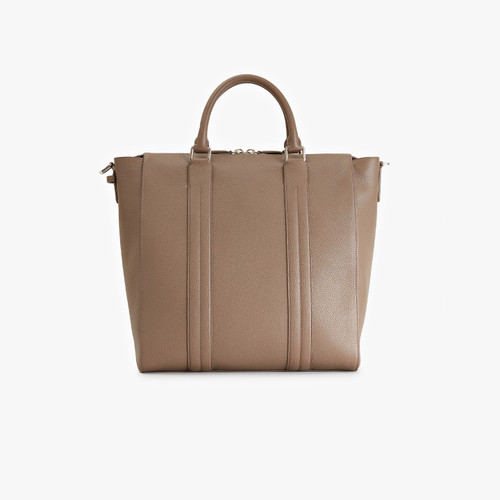 Sac de voyage zippé en argile avec bandoulière, modèle moyen "Travel Weekender". Sac de voyage zippé en argile avec bandoulière, modèle moyen "Travel Weekender".
