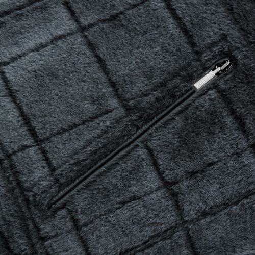 Blouson anthracite clair, réversible en shearling et cachemire, "Squared" Blouson anthracite clair, réversible en shearling et cachemire, "Squared"