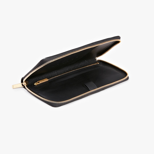 Black zipped organizer
