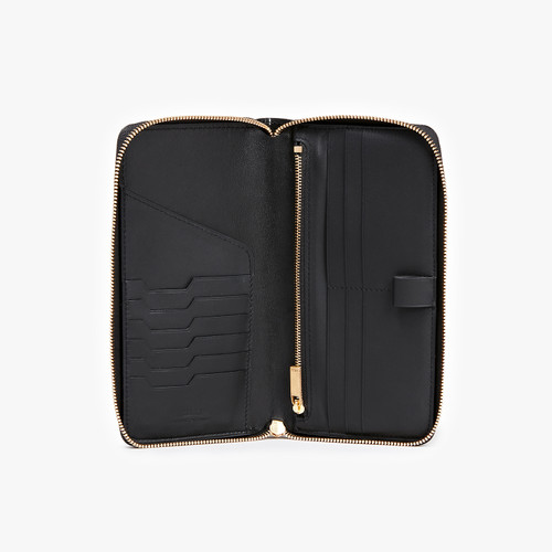 Black zipped organizer Black zipped organizer