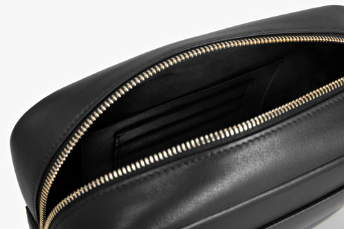 Black belt bag