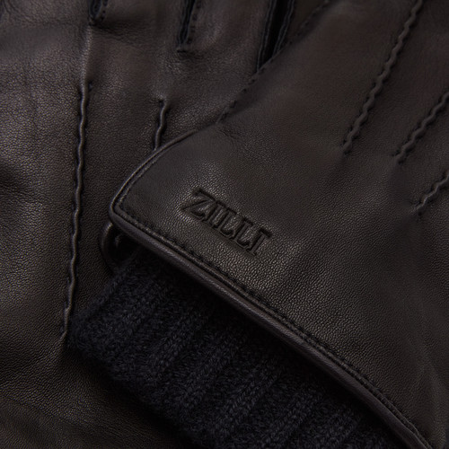 Black ribbed cuff sports gloves