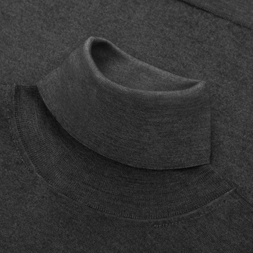 Black turtleneck sweater, ZILLI Jacquard lettering