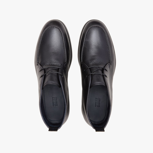 Black high derbies in deer, crocodile detail