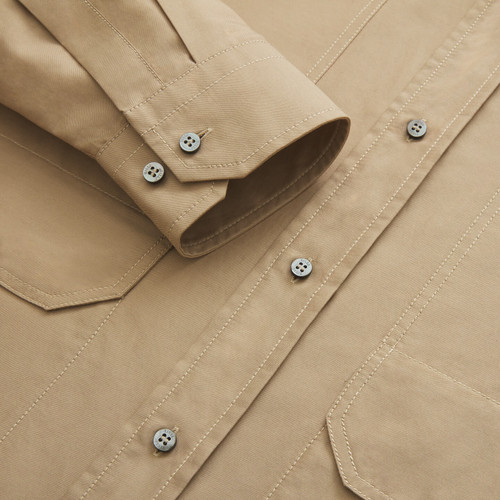 Pale camel classic shirt, two pockets