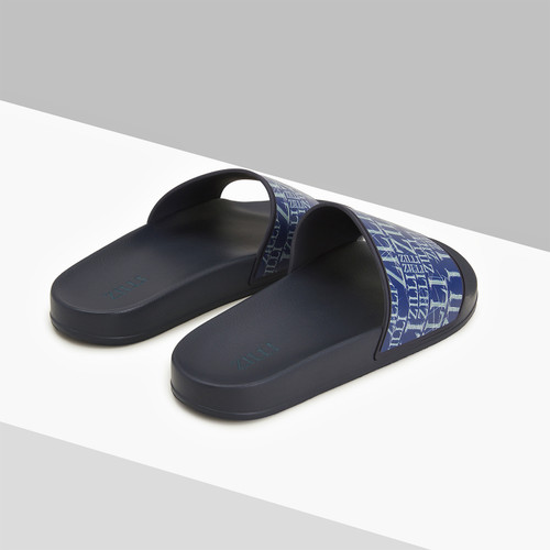 Navy blue beach sandals in rubber