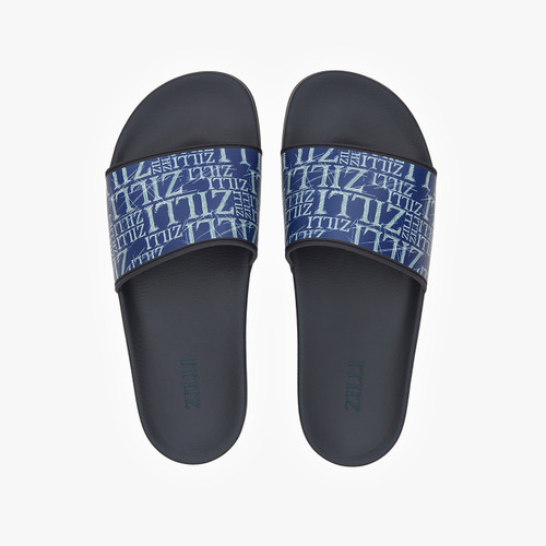 Navy blue beach sandals in rubber