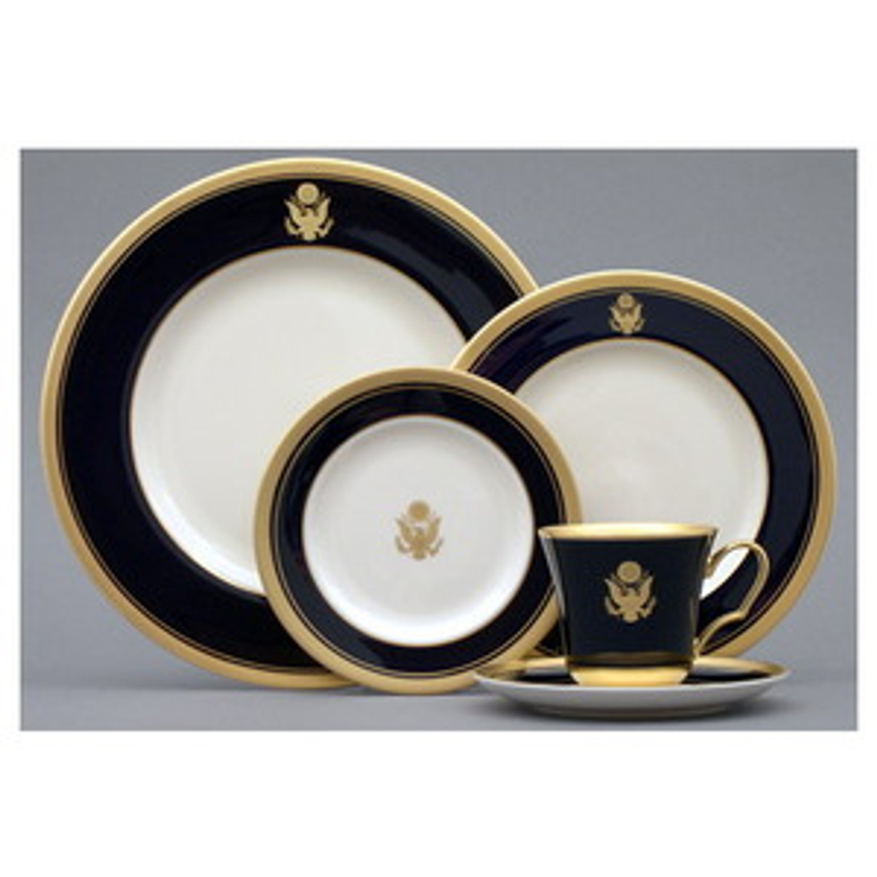 Pickard Palace Royal Crested 5 Pieces Set/GOLD SEAL