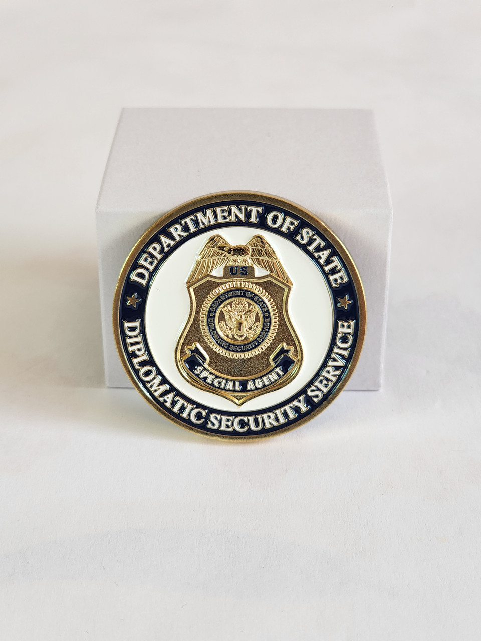 Diplomatic Security Service/DOS Logo Challenge Coin/Acrylic