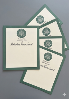 Meritorious Honor Award Certificate/Green Border -Standard Portrait 8.5" x 11"
