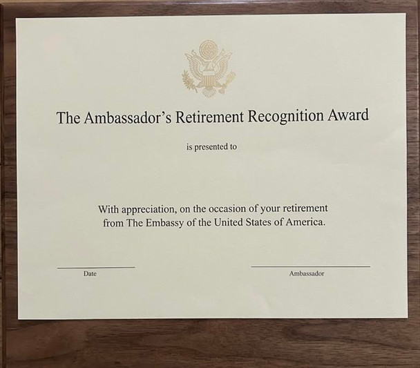 The Ambassdador's Retirement Recognition Certificate - Landscape 11" x 8.5"