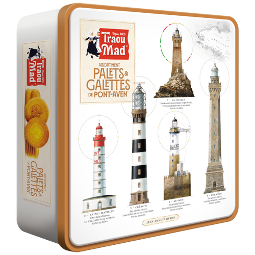 A square tin containing 400 grams of assorted galettes and palets de Pont-Aven from Traou Mad. On the front of the tin are realistic sketches of various famous lighthouses.