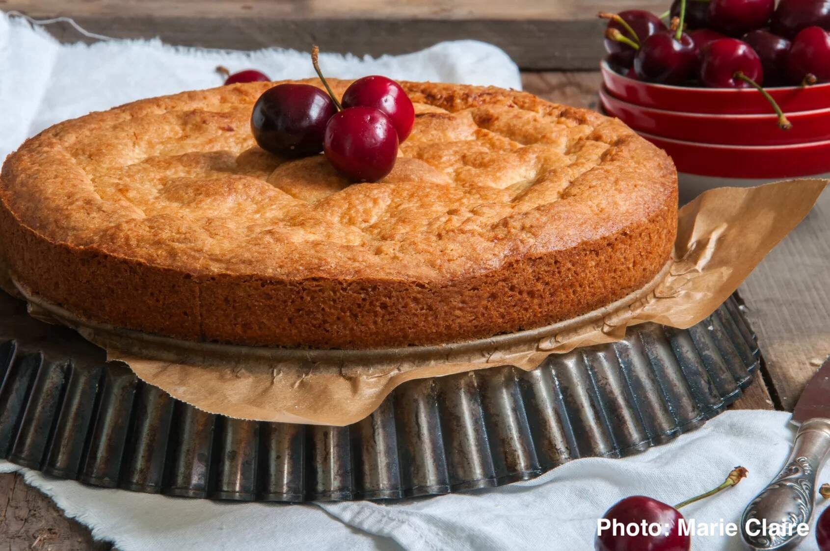 Gâteau basque aux cerises noires