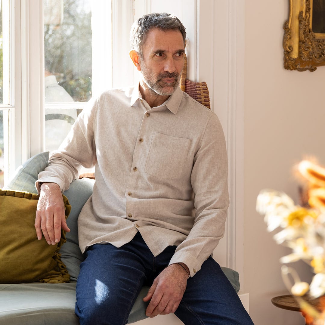 Men's Ravello Linen Long Sleeve Shirt hover