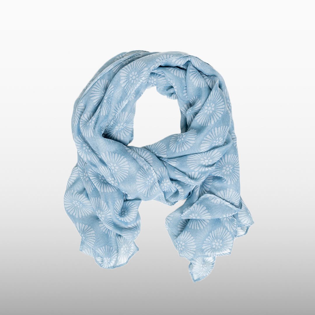 Insect Shield® Lazy Daisy Versatile Wrap hover