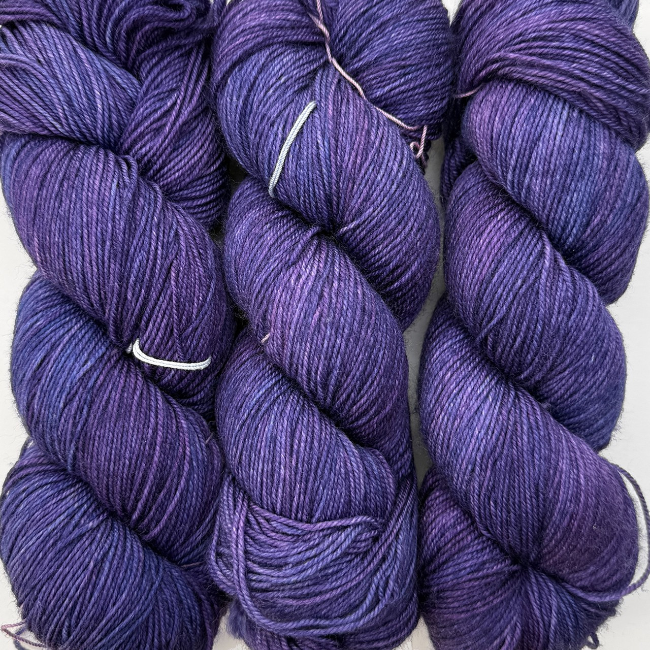 MT Twist Lt Iris -