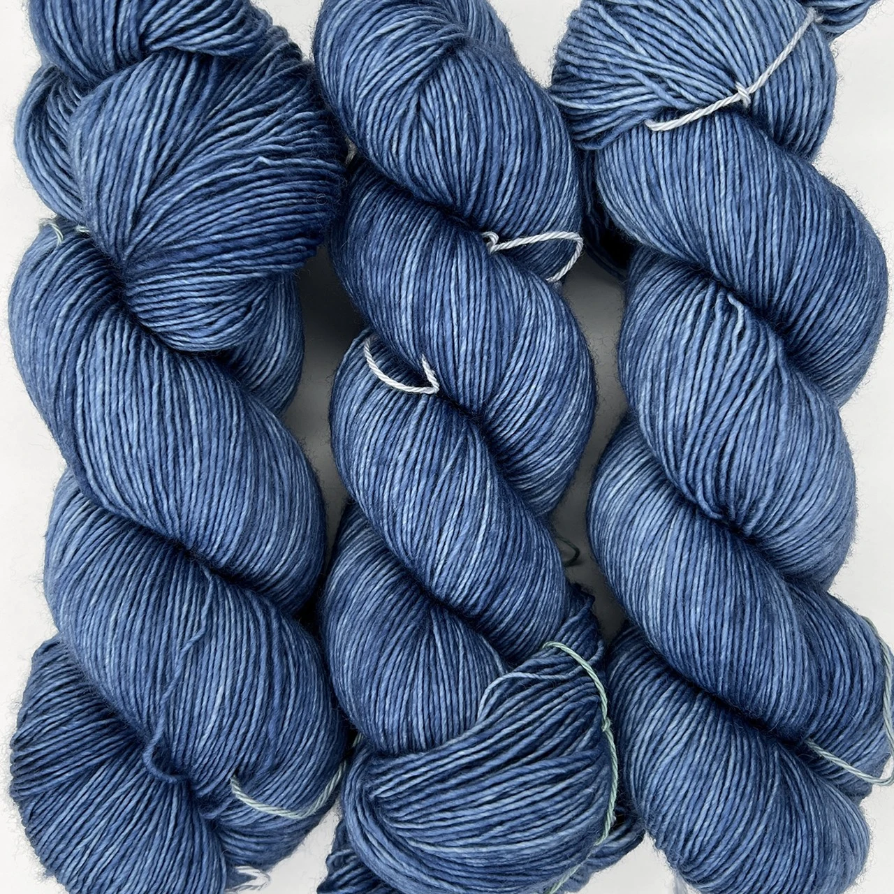 MT Merino Light Betty Drapers B -