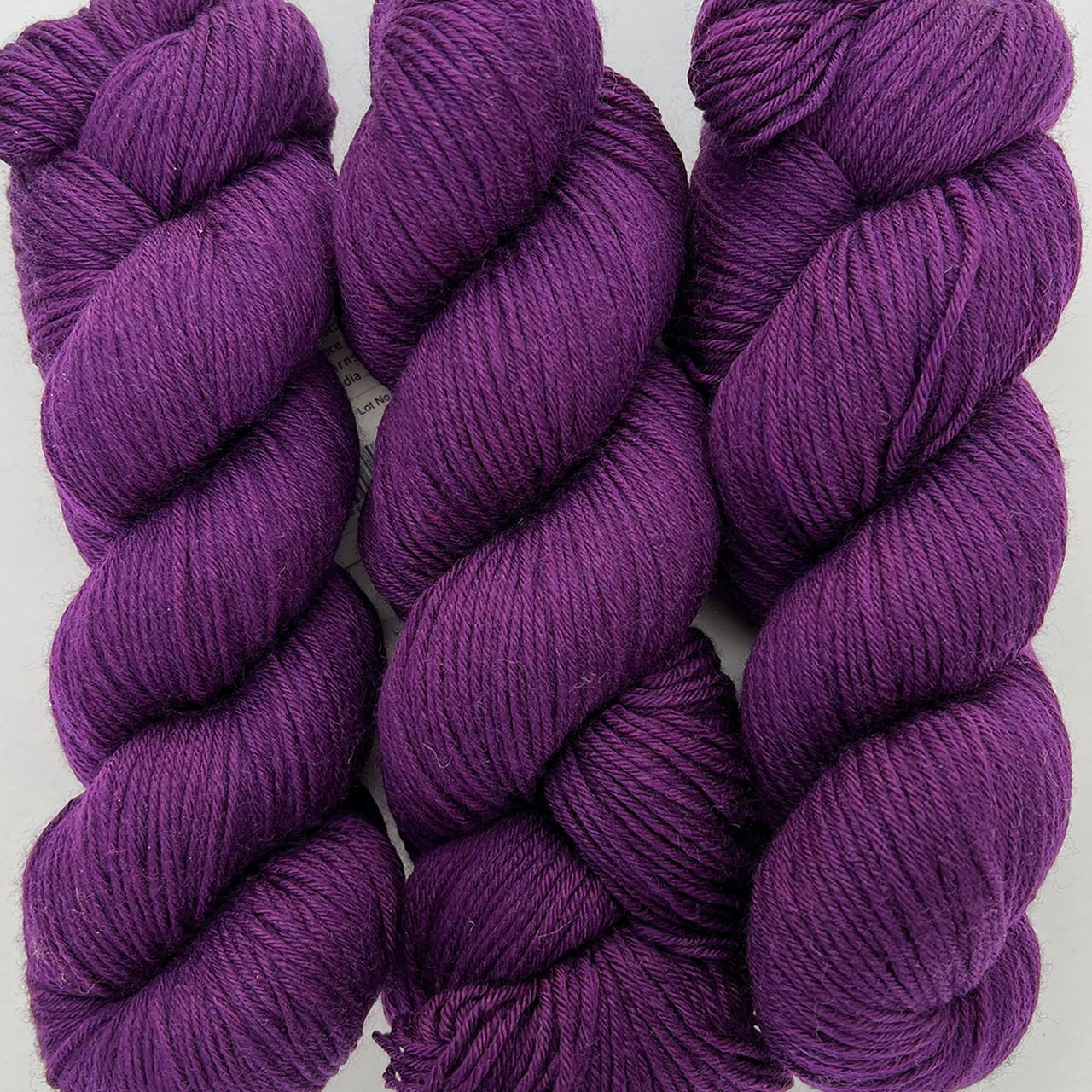 CY Heritage 6 5632 Dark Plum - 886904066836