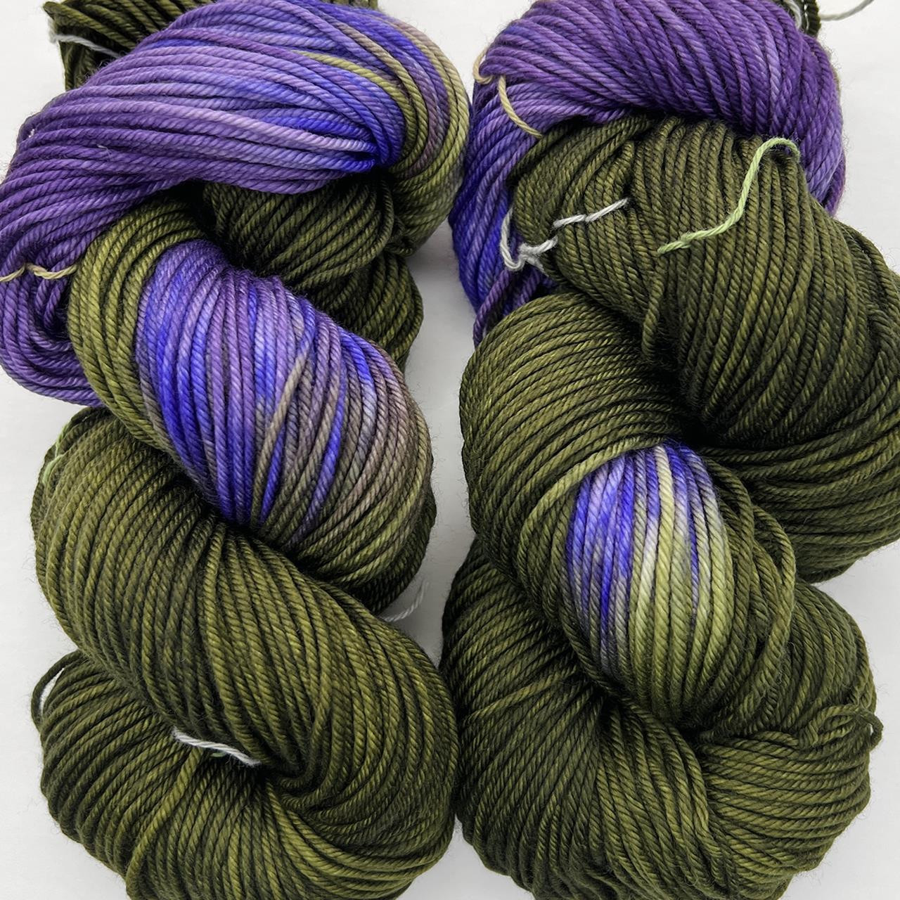 MT Vintage Thistle Be Interest -