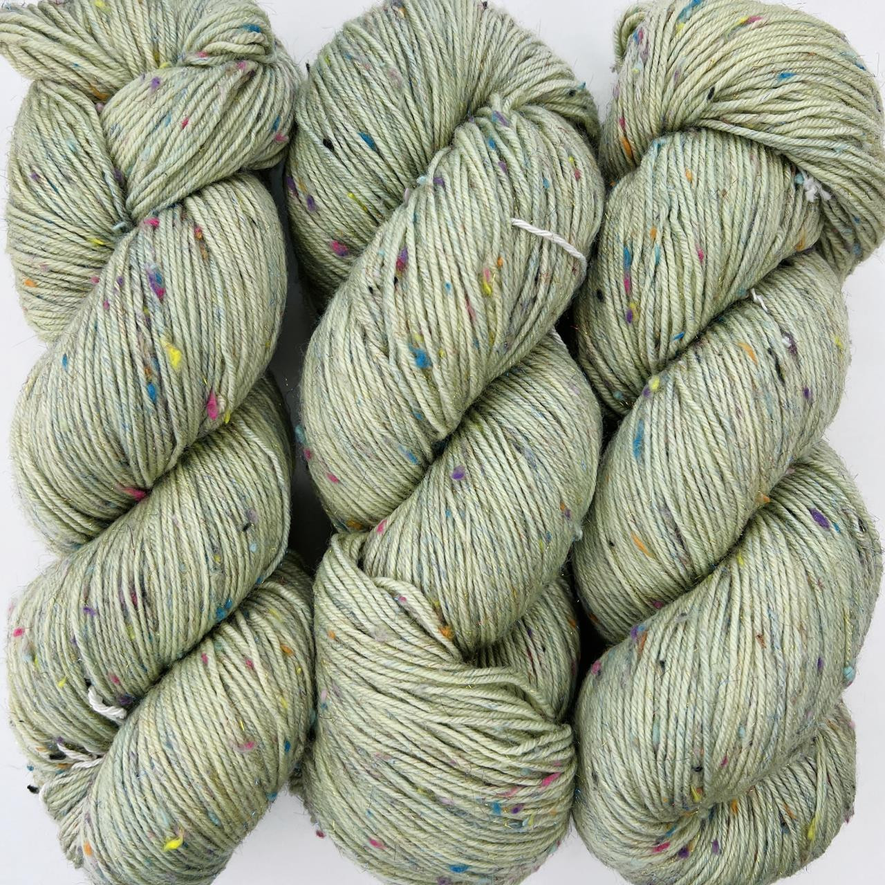 WY Confetti Merry Noontide -