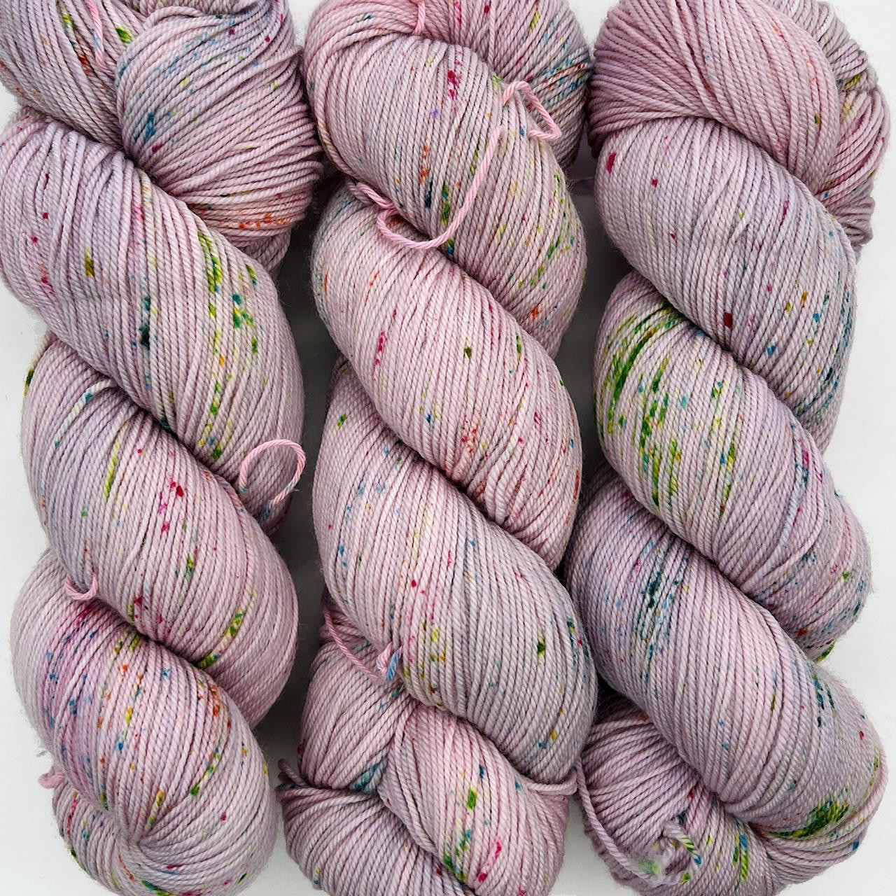 MT Twist Lt Paramour -