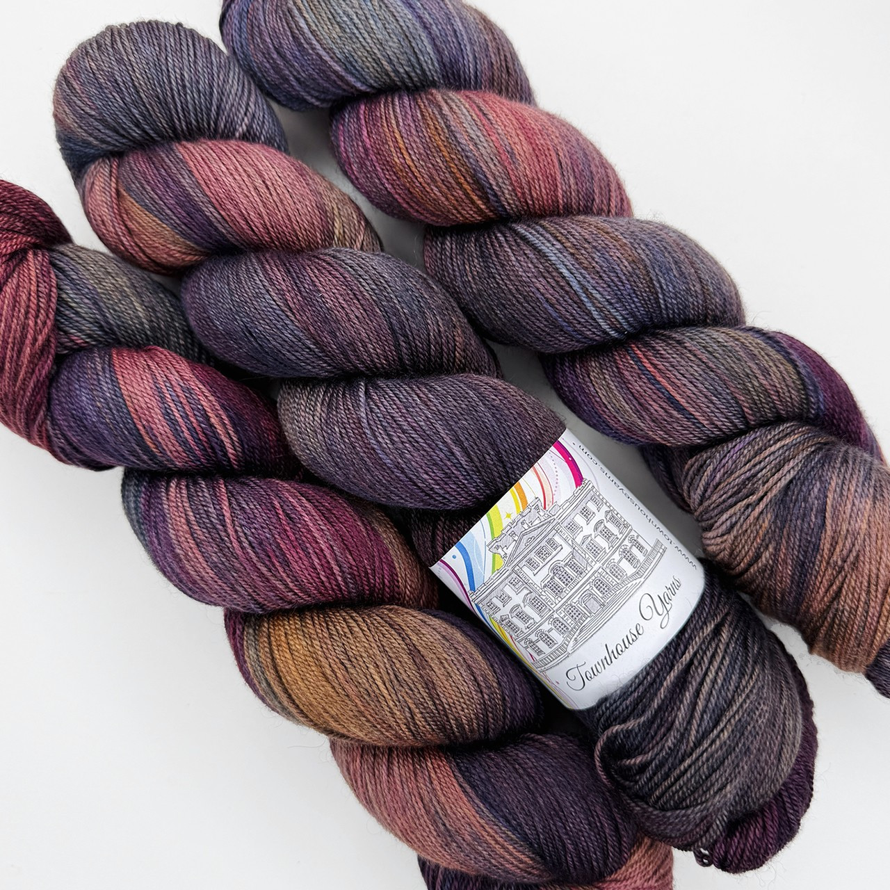 THY Tara Howl at the Moon -