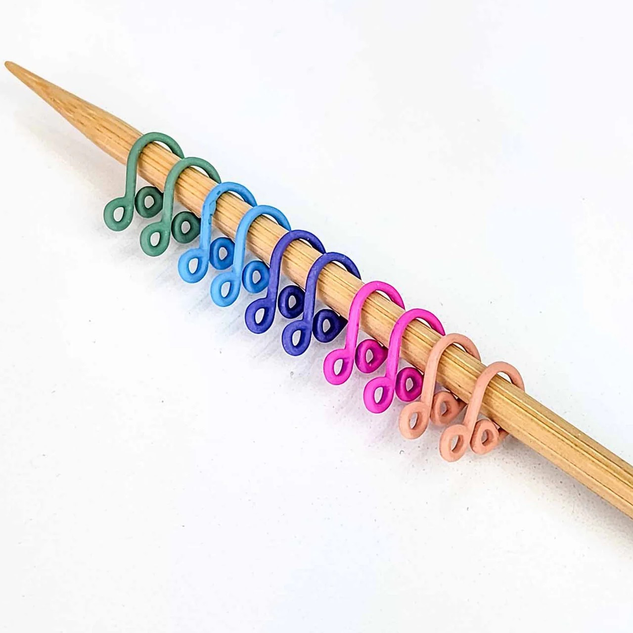 TSS St Markers Rainbow Melody -