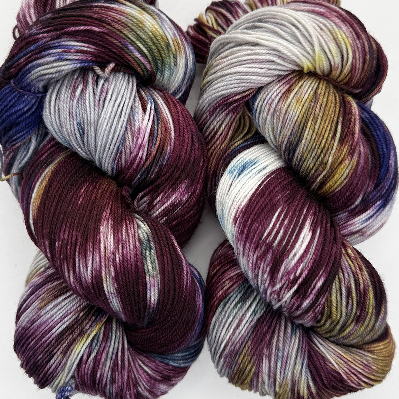 WY MA Dark Brocade -