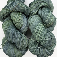 MT Pashmina Dark Ivy -