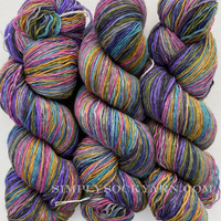 Urth Uneek Fingering 3022 -