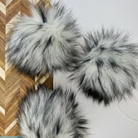 SSYC Pom Pom White Husky - M -