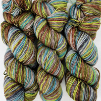 Urth Uneek Fingering 3030 - 716715489909