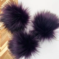 SSYC Pom Pom Black Cherry - M -