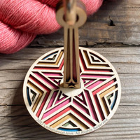 LW Mini Minder Rainbow Star -