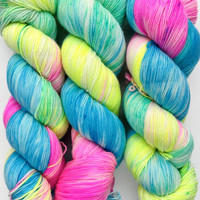 EY HH Cash You Glow Girl -