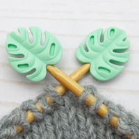 F&P Stitch Stoppers Monstera -