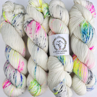 LBA Cashmerino Neon Static -