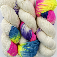 MT Tosh Sock Pocket Rainbow -