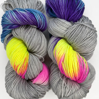 MT Pashmina Cloudy w Rainbows -