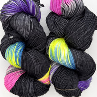 MT Pashmina Black Rainbow -