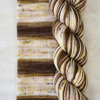 BY Bis-Sock Stripe Cinnamon Rol -