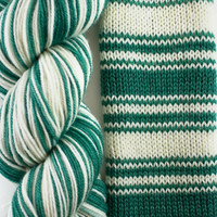 B&H Sockrates Green & White -