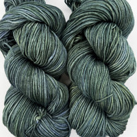 MT Tosh DK Fir Wreath -
