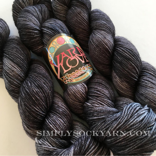 YL Goldilocks Velvet Midnight