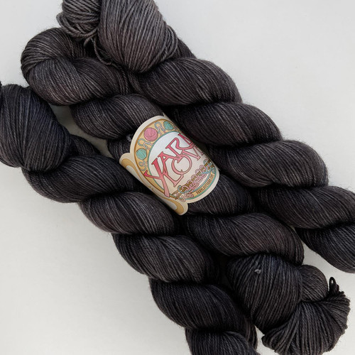 YL Juliet Velvet Midnight -