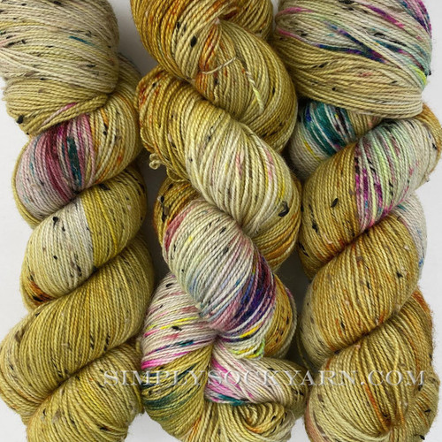 HLoco Tweed Mouthy Goldfish -