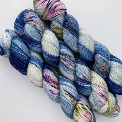 DIC Smooshy Below Horizon -