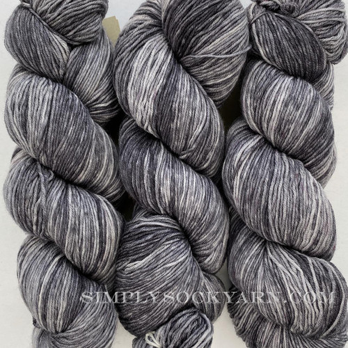 Urth Monochrome 3064 Gray -