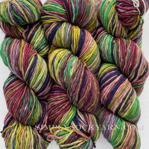 Urth Uneek Worsted 4018 -