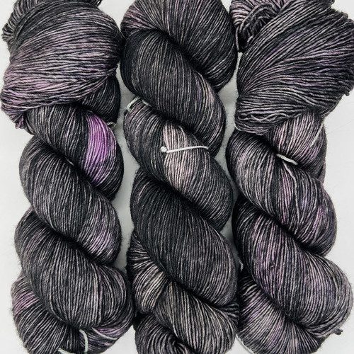 MT Merino Light Victorian Gothi -